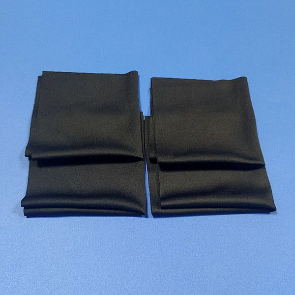 145LE BLACK POLYESTER WIPER