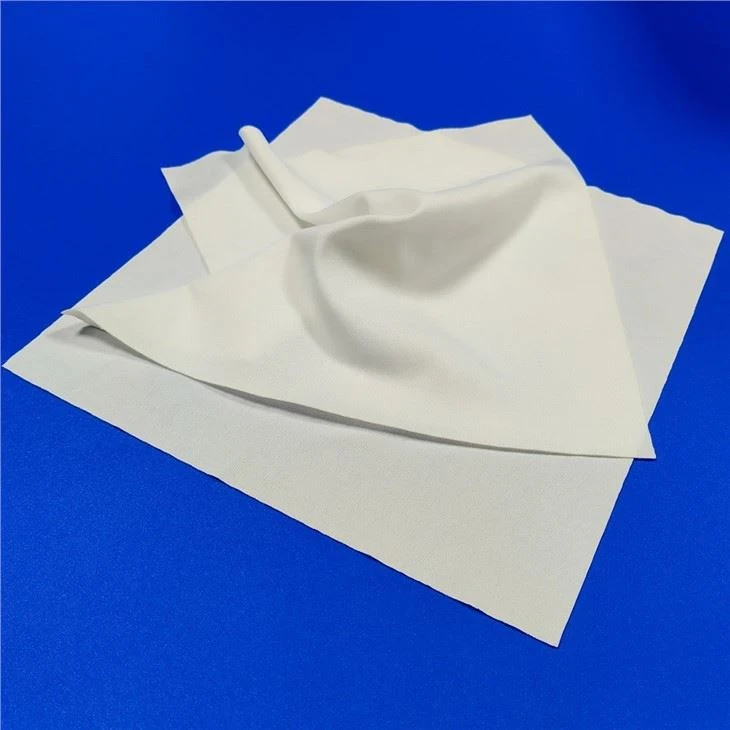 Polyester wiper